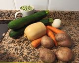 Foto del paso 1 de la receta: Crema de calabacín, calabaza, zanahoria y más verduras