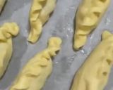 Foto langkah ke 6 dari resep Kibinai / Pastel Eropa / Lithuanian Meat Pie.