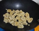 A picture of step 2 of Soya Malai Chaap.