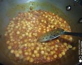 A picture of step 3 of White matar.
