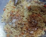 Foto langkah ke 2 dari resep Schotel Mie Kukus.