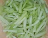 Foto langkah ke 1 dari resep Tumis Labu Kacang Panjang.