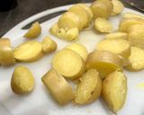 Foto del paso 5 de la receta Solomillo de cerdo a la pimienta con patatas