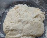 Foto del paso 1 de la receta: Pizza fugazza con champiñones y aceitunas