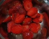 Foto langkah ke 1 dari resep Panacotta dg Pure Strawberry 🍓.