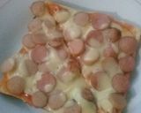 Foto langkah ke 7 dari resep Pizza roti tawar simple.