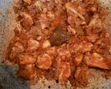 A picture of step 3 of Achari Chicken Bindi.