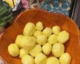 صورة لخطوة 1 من وصفة كريات بطاطا محمرة في الفرن 🥔🍽