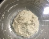 Hình bước làm 2 của món Bánh hotteok