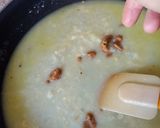 Foto del paso 4 de la receta: Rosada en salsa blanca con almejas