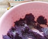 Foto langkah ke 4 dari resep Klepon Ubi Ungu aroma Pandan.