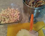 Foto del paso 2 de la receta: Ensalada de repollo, jamón y piña
