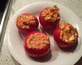 Foto del paso 6 de la receta: Tomates rellenos de atún