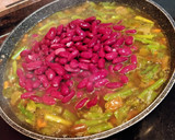Foto del paso 2 de la receta: Caldo multi verduras con alubias rojas