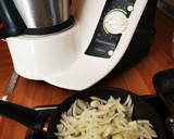 Foto del paso 2 de la receta: Croquetones queso y cebolla caramelizada free gluten