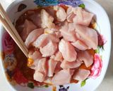 Foto langkah ke 2 dari resep Ayam Goreng Bumbu Tom Yam.
