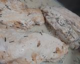 Foto del paso 3 de la receta: Pechuga jugosa al romero en essen