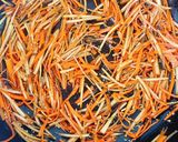 A picture of step 9 of Sweet soy flavored burdock roots and carrots.