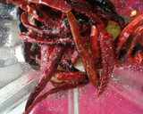 Foto del paso 2 de la receta: Salsa de chile de árbol asada