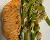 Foto del paso 4 de la receta: Salmón con salteado de espárragos