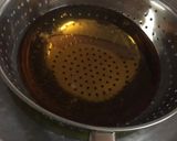 A picture of step 2 of Masala chevdo.