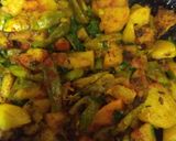 परवल आलू की सब्जी (Parwal aloo ki sabzi recipe in hindi) रेसिपी चरण 3 फोटो