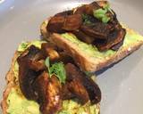 Smokey Mushrooms & Avocado on Toast recipe step 2 photo