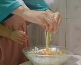 Foto langkah ke 4 dari resep Chả Giò (Vietnamese Crispy Spring Rolls).