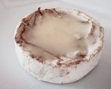 A picture of step 3 of Baked Camembert with Red Wine and Berry Sauce (Vegetarian).