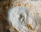 Foto langkah ke 2 dari resep Kue Semprit Keju (Inspirasi Hantaran Lebaran).
