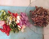 Foto langkah ke 1 dari resep Oseng2 ikan asin ala mama nayra.