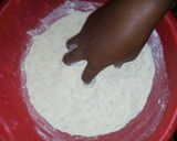 A picture of step 3 of Eggless Fried Biscuits.