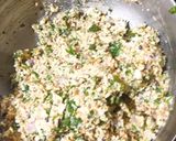 A picture of step 3 of Alasandekalu (chavli) vada.