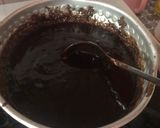Foto langkah ke 4 dari resep Quadruple Chocolate Mud Cake.