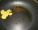 A picture of step 2 of Steamed Rice Dumpling (undi).