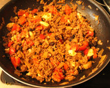Foto del paso 6 de la receta: 3 berrugas (empanadas) tres