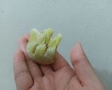 Hình bước làm 2 của món Hoành thánh hải sản chiên giòn