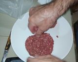 Foto langkah ke 1 dari resep Patty Burger Original Bukan Krebi Peti.