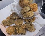 Foto langkah ke 6 dari resep Jamur Kuping Krispy (Paru Goreng KW).