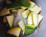 மாங்காய்தேங்காய்சட்னி ரெசிபி ஸ்டேப் 1 புகைப்படம்