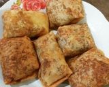 Foto langkah ke 7 dari resep Lumpia Telur (Kari Pedas).