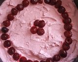 Epres-meggyes torta desszert recept fázis 4 fotója