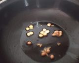 A picture of step 2 of Fry Aloo.