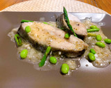 Foto del paso 9 de la receta: Pámpano, edamame y espárragos verdes
