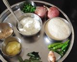 સાઉથ ઇન્ડિયન ઉપમા (South Indian Upma Recipe In Gujarati) રેસીપી સ્ટેપ1ફોટો