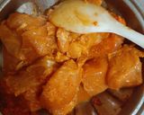 A picture of step 1 of Chicken BBQ karahi.