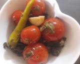 عکس مرحله 2 از دستور ترشی گوجه