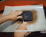 Foto langkah ke 4 dari resep Chocolate Truffle 2 Bahan Masak di Rice Cooker.