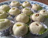 A picture of step 8 of Sooji Phiniyaa Ladoos.