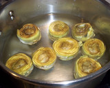 Foto del paso 5 de la receta: Alcachofas hervidas rellenas de hojitas de jamón serrano
